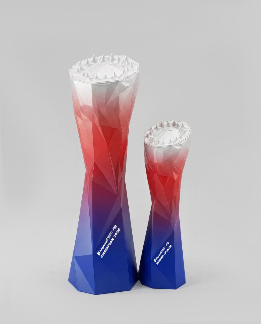 Bitpanda Hamburg Open Trophy 2026 designed and manufactured by Sustain Awards